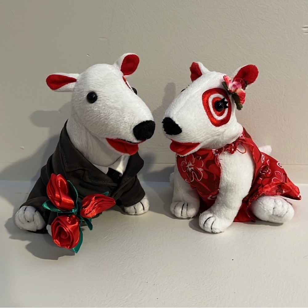 Target Dogs - Male w/ Suit & Flowers, Female w/ Flower dress